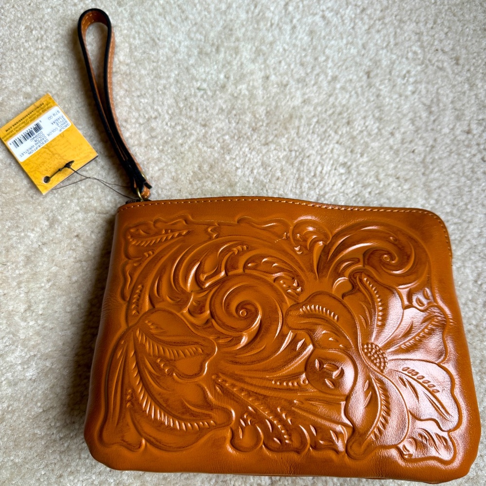 NWT Patricia Nash Cassini Embossed Cognac Leather Wristlet